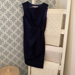 DVF Amara Dress Size 4 Navy with size zip, front sash
